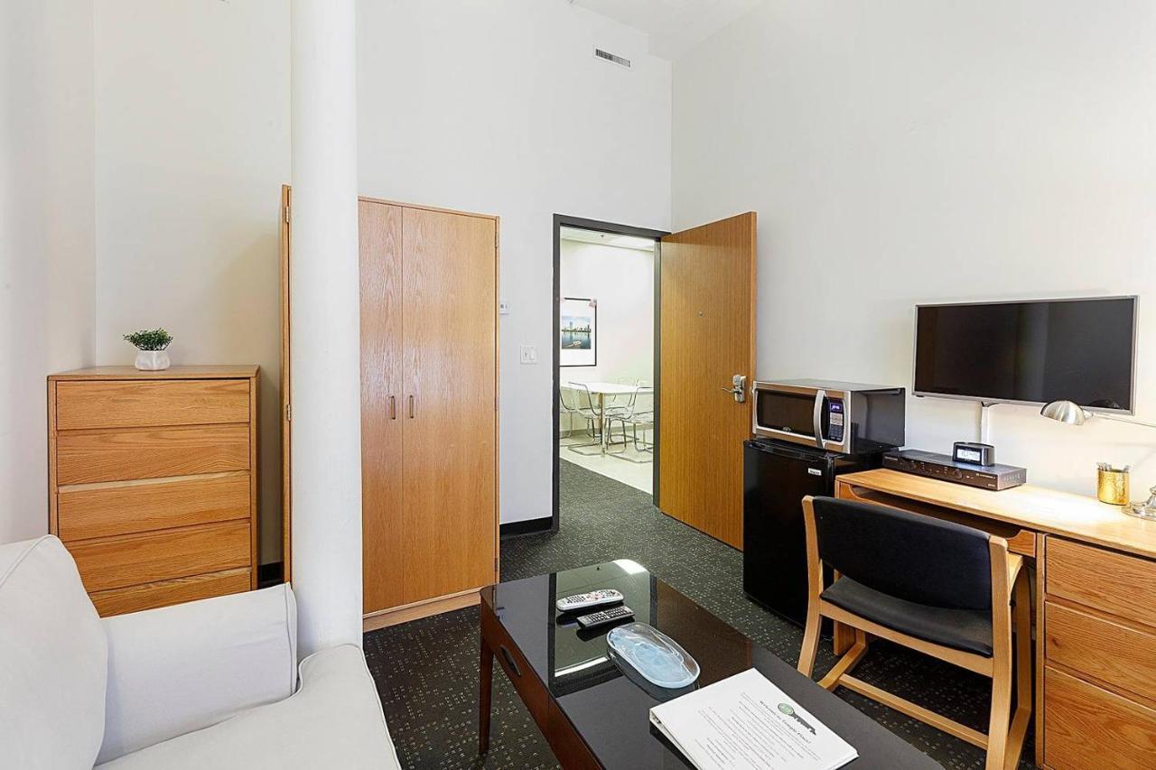 Ferienwohnung Studio Ready 4 Students & Traveling Professionals! 310 Boston Exterior foto